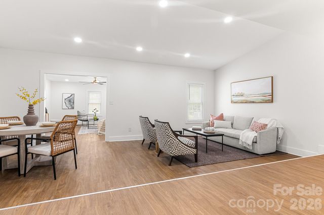 12101 Charing Grove Lane, Charlotte, NC 28273