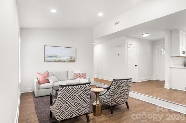 12101 Charing Grove Lane, Charlotte, NC 28273