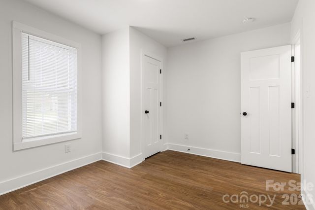 12101 Charing Grove Lane, Charlotte, NC 28273