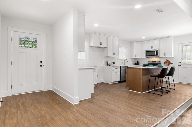12101 Charing Grove Lane, Charlotte, NC 28273