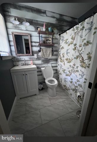 39390 SUMMITT HILL DR, Mechanicsville, MD 20659