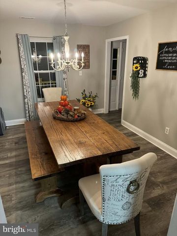 39390 SUMMITT HILL DR, Mechanicsville, MD 20659