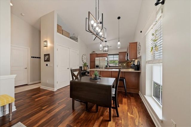 7637 W 78th Street, Overland Park, KS 66204