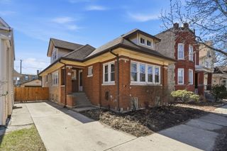 5021 W BERENICE Avenue, Chicago, IL 60641