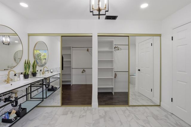 12725 Kingsway Road, Wellington, FL 33414