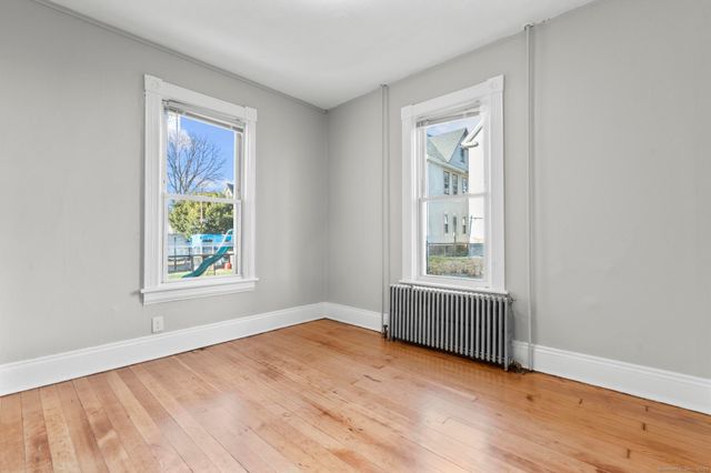 394 Gregory Street 2, Bridgeport, CT 06604