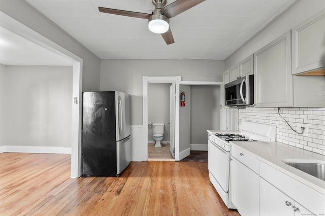 394 Gregory Street 2, Bridgeport, CT 06604