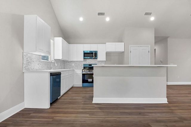 831 Augusta Drive, Lufkin, TX 75901