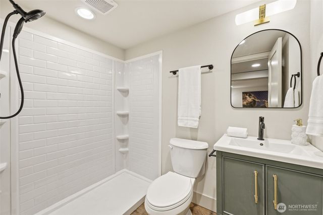 354 Farallone Avenue, Fircrest, WA 98466