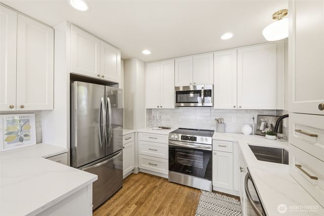 354 Farallone Avenue, Fircrest, WA 98466