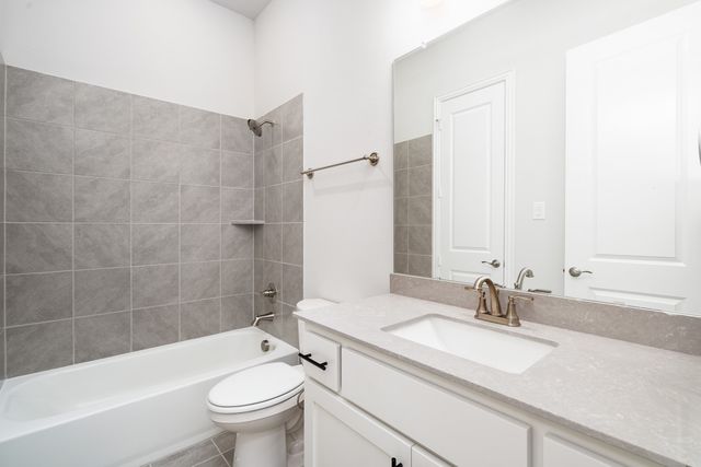 742 Oak Street, Lavon, TX 75166