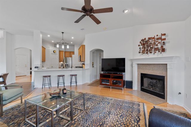 17007 Brewer Blackbird DR, Pflugerville, TX 78660