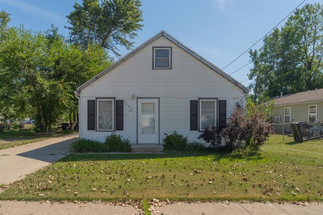 2907 May Street, Portage, IN 46368