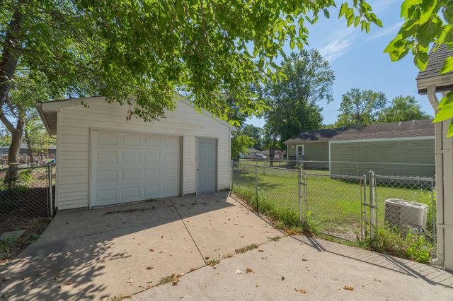 2907 May Street, Portage, IN 46368
