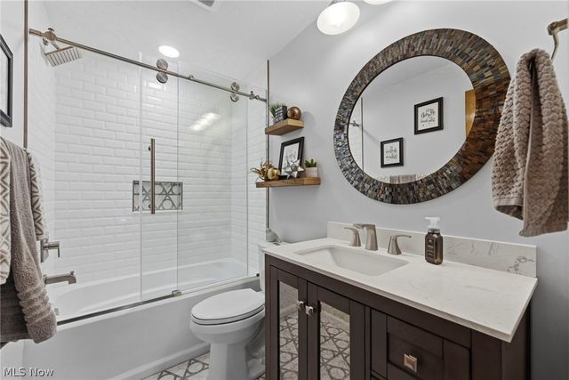 13876 Olde Orchard Road, Strongsville, OH 44136