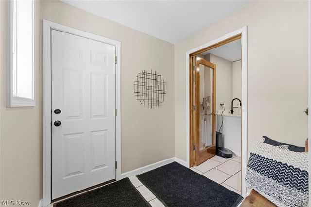 13876 Olde Orchard Road, Strongsville, OH 44136