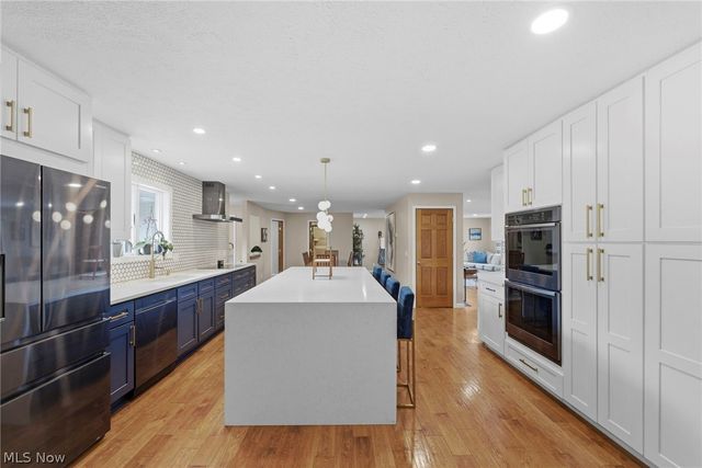 13876 Olde Orchard Road, Strongsville, OH 44136
