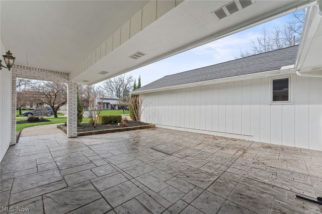 13876 Olde Orchard Road, Strongsville, OH 44136