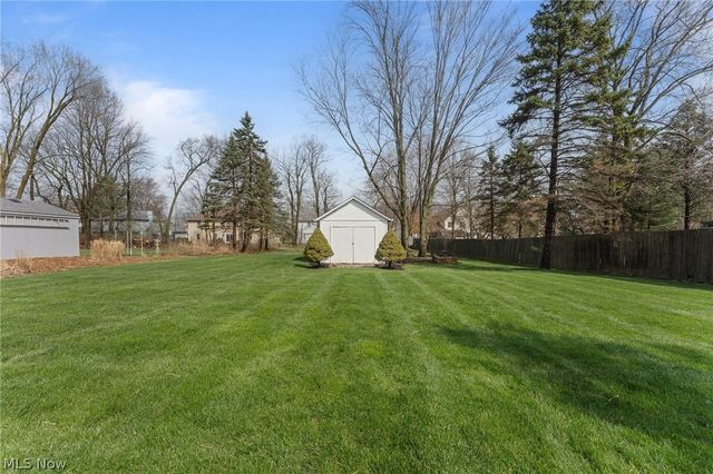 13876 Olde Orchard Road, Strongsville, OH 44136