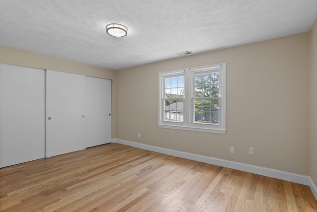 134 Russet Ln 134, Boxborough, MA 01719