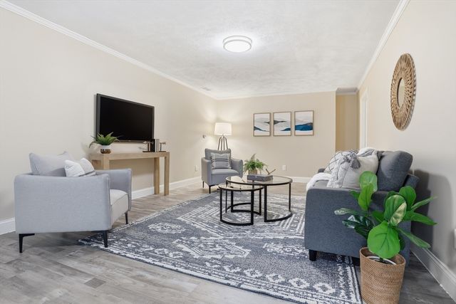 134 Russet Ln 134, Boxborough, MA 01719