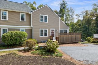 134 Russet Ln 134, Boxborough, MA 01719