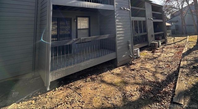 7721 S Yale Avenue 311, Tulsa, OK 74136