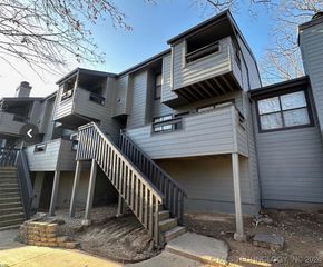 7721 S Yale Avenue 311, Tulsa, OK 74136