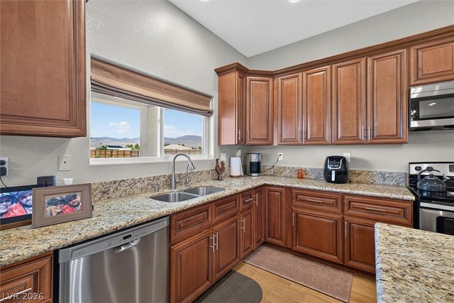 780 West Garden Lane, Pahrump, NV 89048