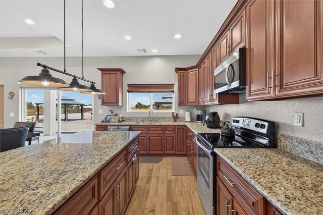 780 West Garden Lane, Pahrump, NV 89048