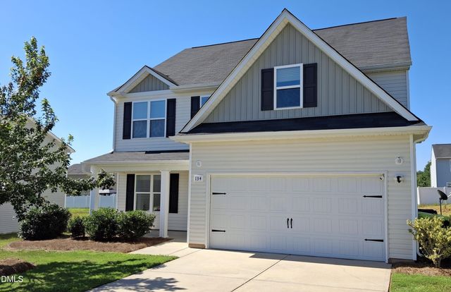 134 Pillow Lane, Burlington, NC 27217