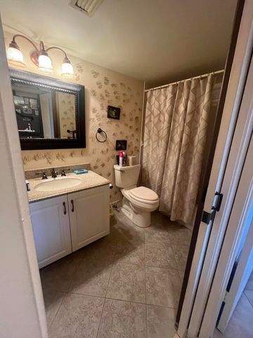 7185 HUNTINGTON Lane 306, Delray Beach, FL 33446