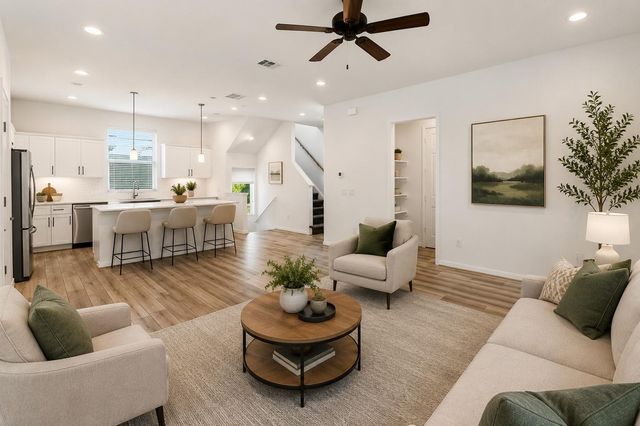 1526 Ojeman Road A, Houston, TX 77055