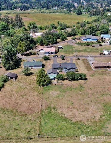 1655 Wheaton Street, Raymond, WA 98577