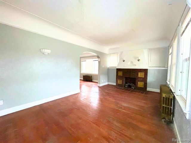 14303 Rosemary Street, Detroit, MI 48213