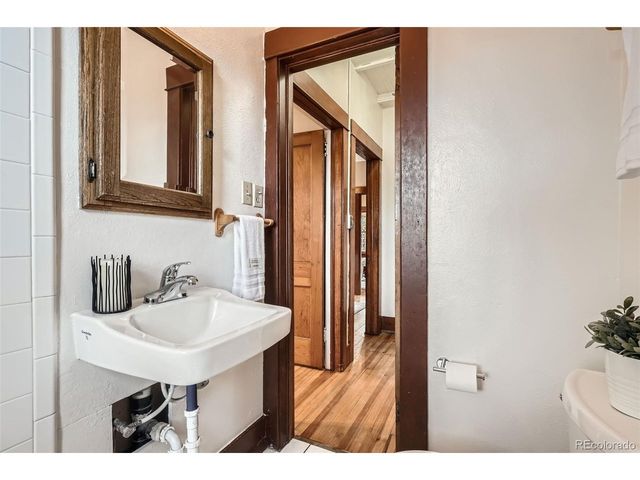 827 S Sherman St, Denver, CO 80209