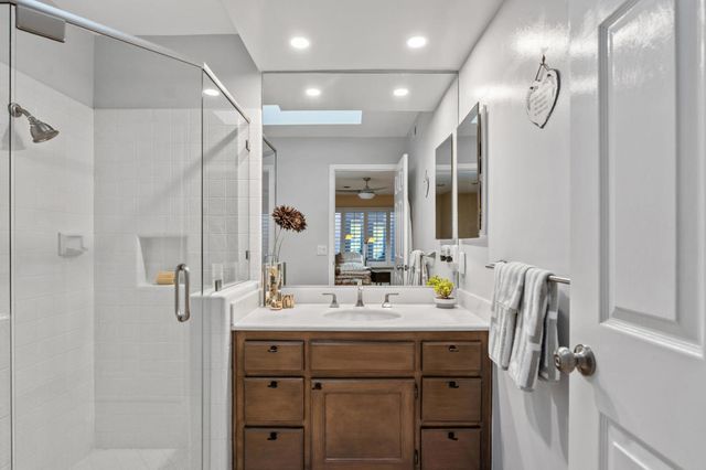 402 Running Springs Drive, Palm Desert, CA 92211