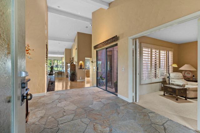 402 Running Springs Drive, Palm Desert, CA 92211