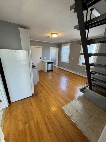 29 Gesler Street 2F, Providence, RI 02909
