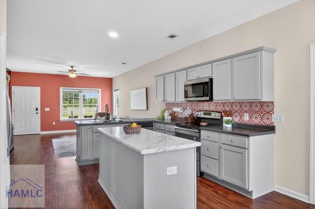 5746 Moody Bridge Road, Ludowici, GA 31316