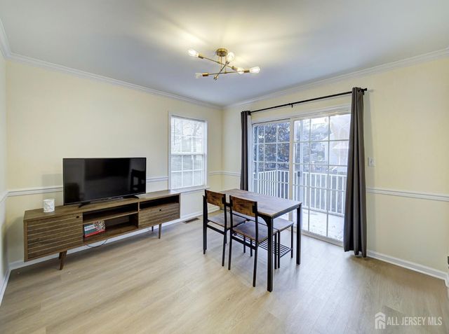 14 Amherst Street, Highland Park, NJ 08904