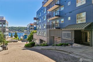 701 Galer Street #813, Seattle, WA 98109