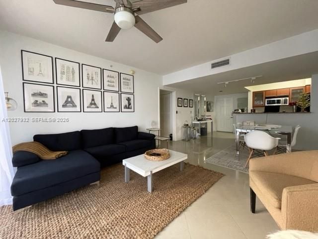 2080 S Ocean Dr 1207, Hallandale Beach, FL 33009