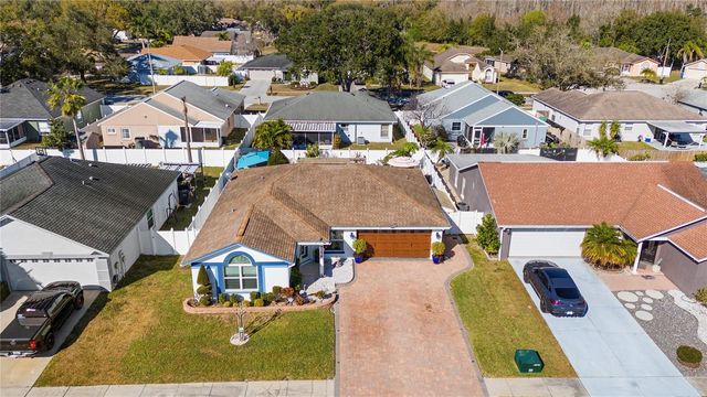 5927 TAYWOOD DRIVE, Tampa, FL 33624