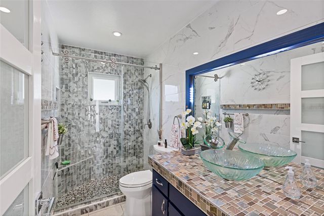 5927 TAYWOOD DRIVE, Tampa, FL 33624