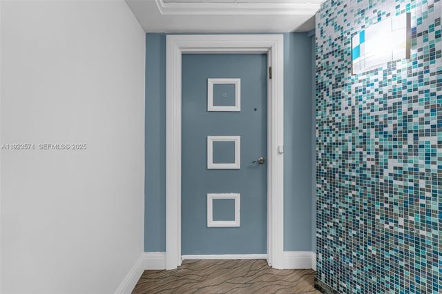 4925 Collins Ave 11E, Miami Beach, FL 33140