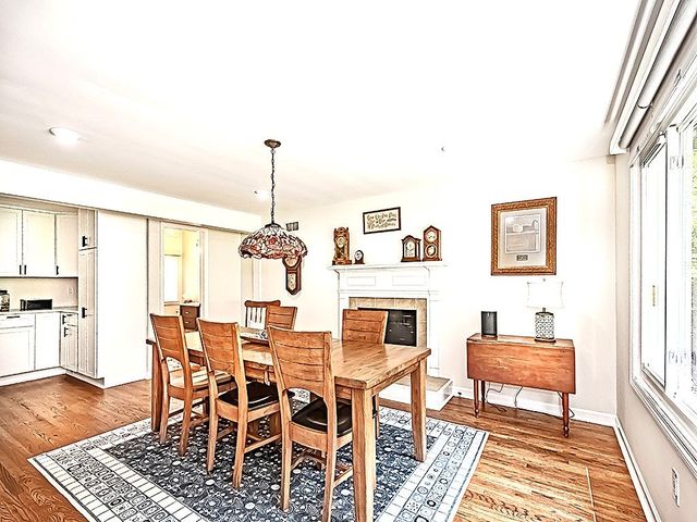 736 PINETREE ROAD, Mt Lebanon, PA 15243