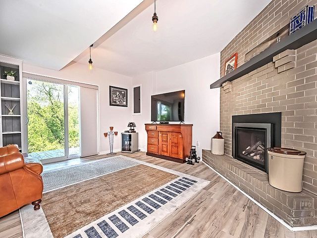 736 PINETREE ROAD, Mt Lebanon, PA 15243