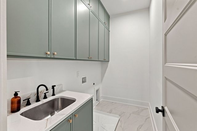 1223 N 2nd St, Nashville, TN 37207