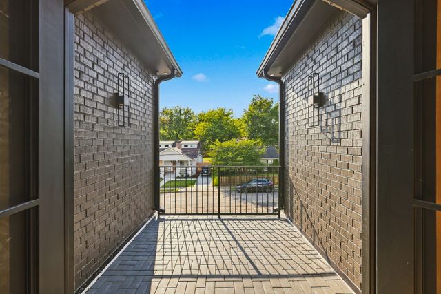 1223 N 2nd St, Nashville, TN 37207